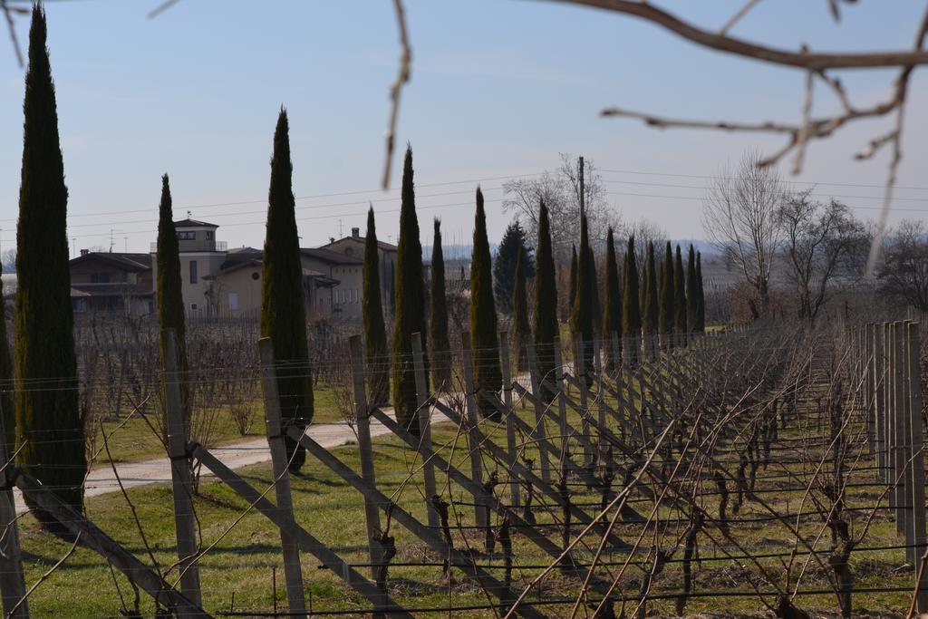 La Favola Sirmione Villa Buitenkant foto