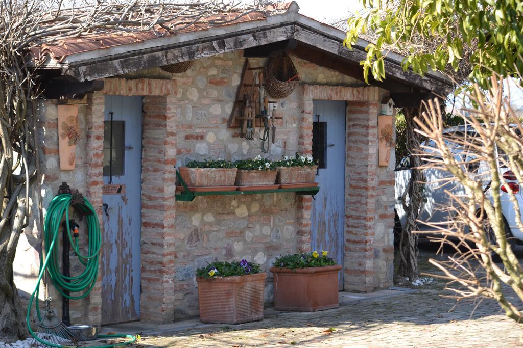 La Favola Sirmione Villa Buitenkant foto