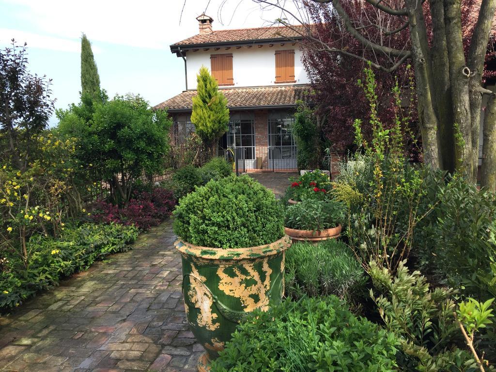 La Favola Sirmione Villa Buitenkant foto