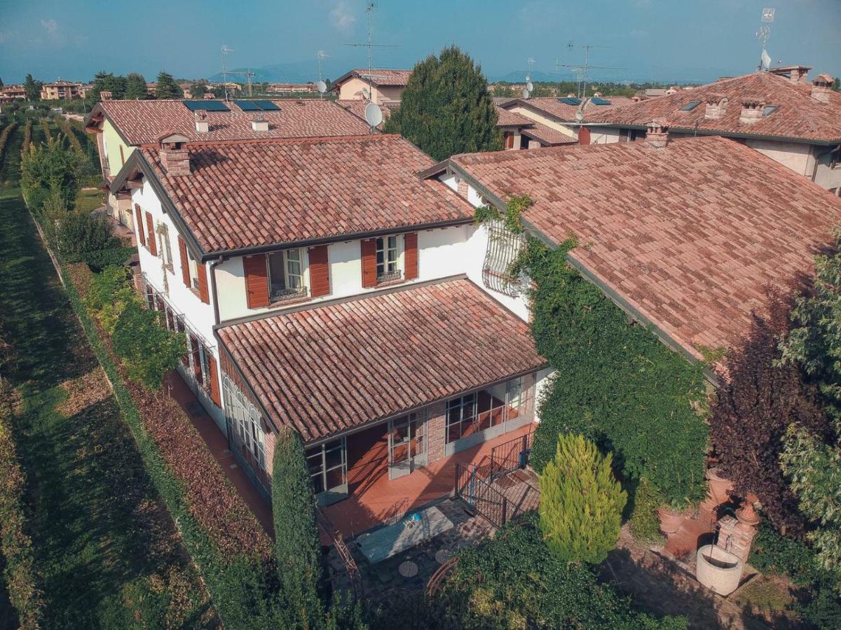 La Favola Sirmione Villa Buitenkant foto
